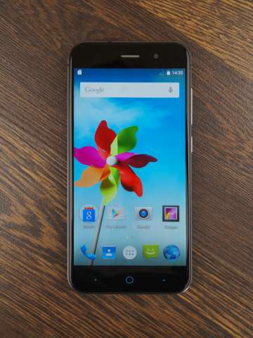 ZTE Blade X71